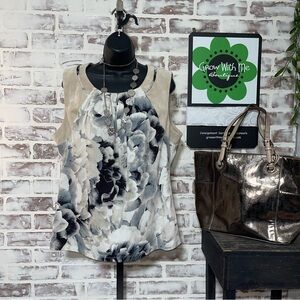 Calvin Klein Black and White Graphic Sleeveless Blouse XL